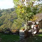Ca Dei Lenzotti Frühstückspension Riolunato