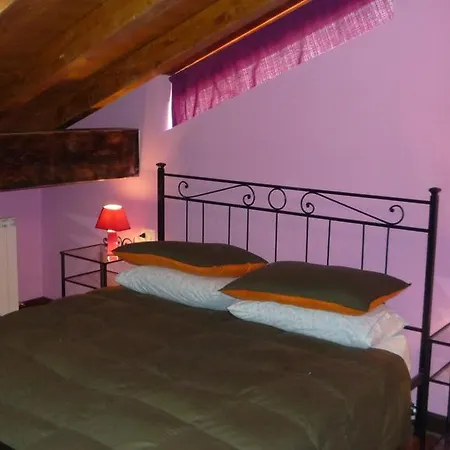 Ca Dei Lenzotti فندق مبيت وإفطار 3*